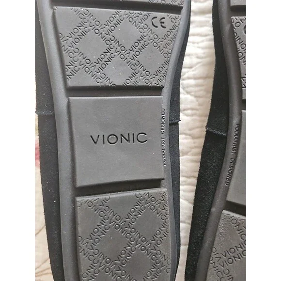 Vionic Women's Black Loafers - Picture 8 of 10